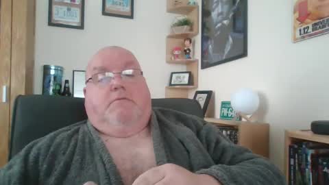 Snapshot of jerseyhammer01 chatting on March 10, 9:12 am Harry online show from March 10, 9:12 am