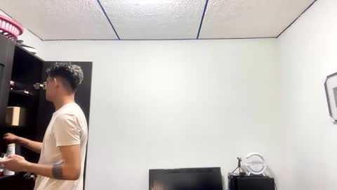 Snapshot of jesse_real chatting on February 11, 12:27 pm EL JESSE REAL online show from February 11, 12:27 pm