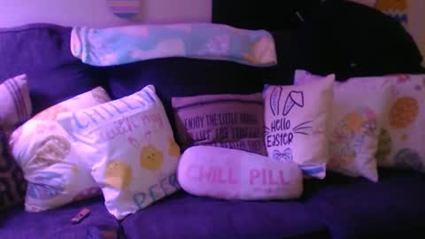 jesswick online show from March 6, 8:44 am