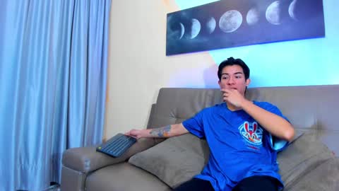 Jessy Mateus online show from December 19, 12:01 pm