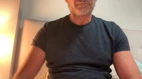 Snapshot of jesuiscoquinoui chatting on December 28, 10:03 am Jesuiscoquin online show from December 28, 10:03 am