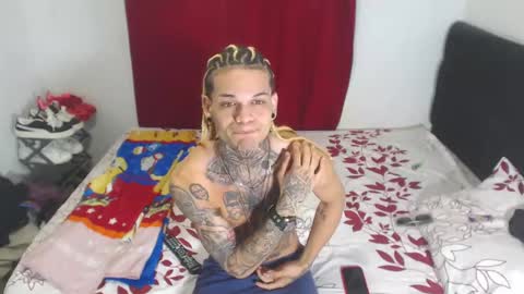 Snapshot of jeykob_23 chatting on February 5, 3:23 am JEYKOB online show from February 5, 3:23 am