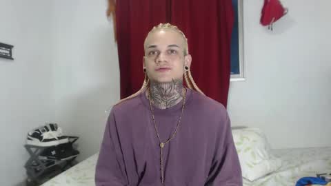 Snapshot of jeykob_23 chatting on December 27, 5:52 am JEYKOB online show from December 27, 5:52 am