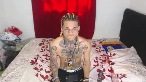 Snapshot of jeykob_23 chatting on February 20, 8:14 pm JEYKOB online show from February 20, 8:14 pm