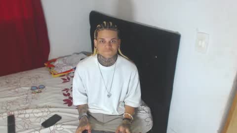 Snapshot of jeykob_23 chatting on February 16, 3:16 pm JEYKOB online show from February 16, 3:16 pm