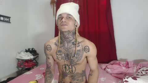 Snapshot of jeykob_23 chatting on January 20, 9:01 pm JEYKOB online show from January 20, 9:01 pm