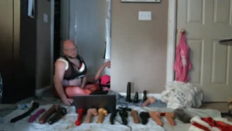 Nasty Cumslut online show from December 9, 7:13 pm