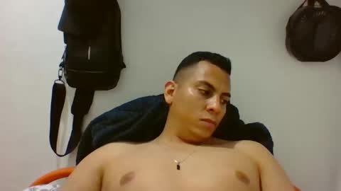 jhan1995 online show from September 24, 12:43 am