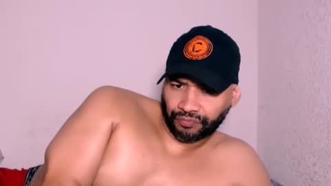 En moreno online show from November 13, 12:21 pm