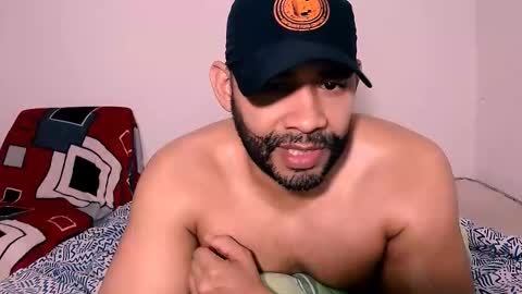 En moreno online show from November 5, 5:31 am