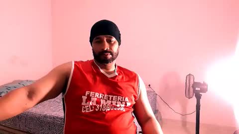 En moreno online show from November 16, 7:27 pm