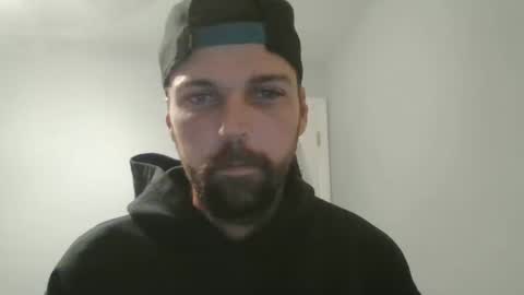 jholls online show from January 14, 3:43 am