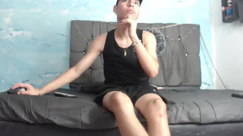 Jhonny online show from January 25, 3:30 am