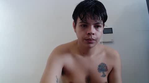 jhony_fucker online show from April 2, 3:31 pm