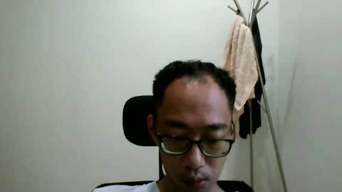 Snapshot of jiachi13 chatting on January 5, 12:31 am Alex online show from January 5, 12:31 am