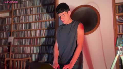 jim_dancer online show from October 8, 8:13 pm