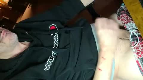 jimengolez online show from February 15, 4:40 am