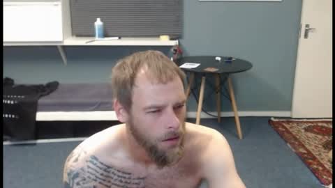 JamesJan van Rebel online show from April 9, 2:53 am