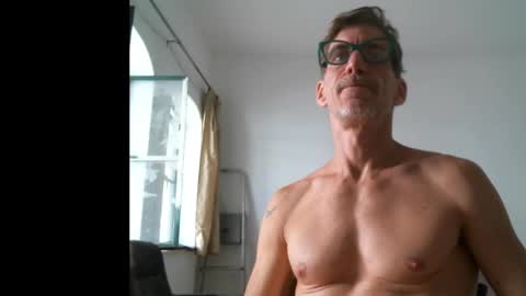 jlmbud online show from October 23, 11:13 am