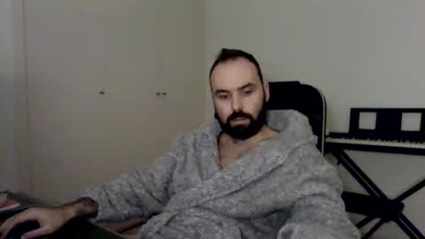 joaodias_18 online show from February 25, 9:05 pm