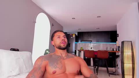 joe_esthetic online show from October 6, 9:08 pm