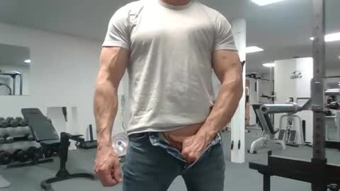 joe_smith5679 online show from April 10, 7:21 pm