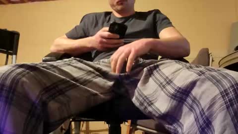 joeblow2481 online show from November 9, 5:00 am