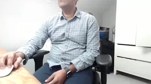 joeshades21 online show from February 20, 12:15 pm