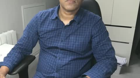 joeshades21 online show from January 14, 11:20 am