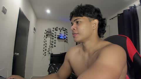 Johan Beley online show from September 26, 1:53 pm