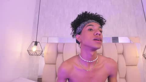 Johan  online show from December 5, 6:26 pm