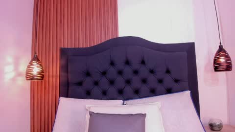 Johan  online show from April 16, 12:38 pm