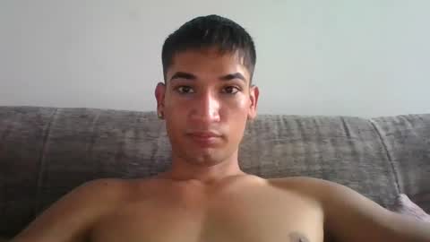 johan online show from March 8, 3:11 pm