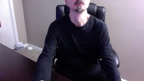 john757533 online show from March 4, 1:55 am