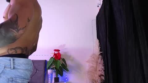 John  online show from February 25, 12:06 pm