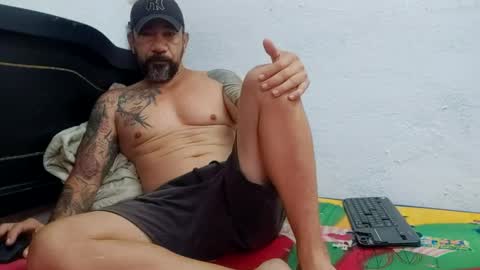 Snapshot of john_balthor chatting on January 19, 12:28 pm online show from January 19, 12:28 pm
