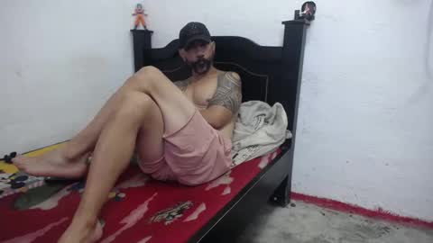 Snapshot of john_balthor chatting on February 23, 3:15 pm online show from February 23, 3:15 pm