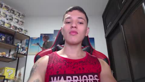 Snapshot of john_s117 chatting on January 17, 1:26 am JOHN online show from January 17, 1:26 am