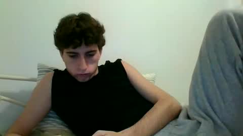 johnandrewssub18 online show from January 14, 3:01 am