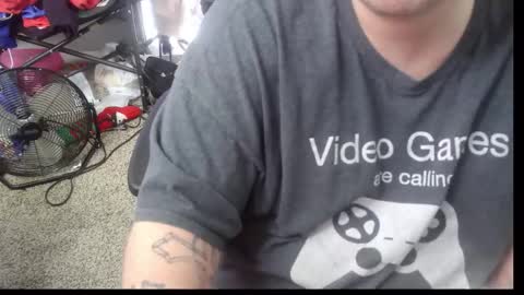 johnfernandez784 online show from February 24, 6:19 pm