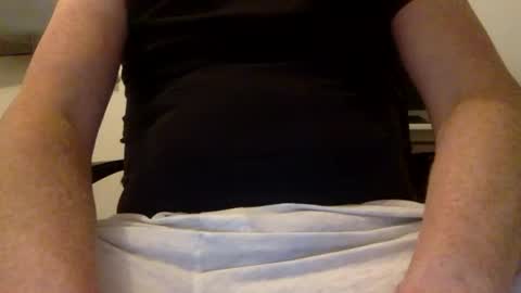 Snapshot of johnjerkof chatting on December 29, 9:41 pm johnjerkof online show from December 29, 9:41 pm