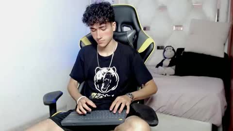 johnny_cagee online show from January 14, 6:07 am