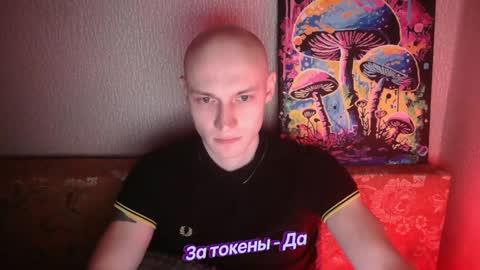 Johnny online show from February 1, 4:33 pm