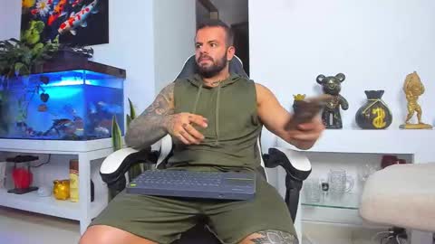 JOHNNY online show from December 20, 3:02 am