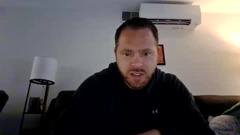 johnnylove860 online show from October 14, 1:40 pm