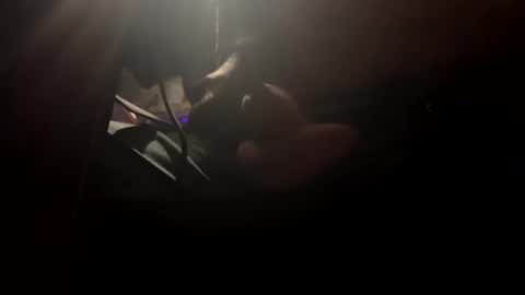 johnnyshung1 online show from April 11, 8:51 am