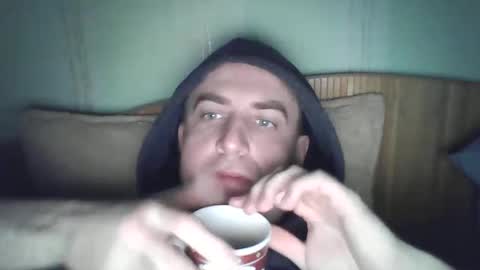 Snapshot of johnoreon chatting on December 29, 8:00 am johnoreon online show from December 29, 8:00 am