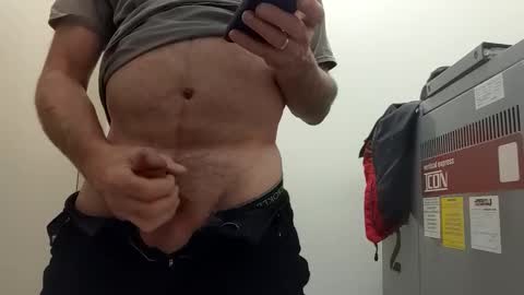Snapshot of johnp7770 chatting on October 27, 4:09 pm johnp7770 online show from October 27, 4:09 pm