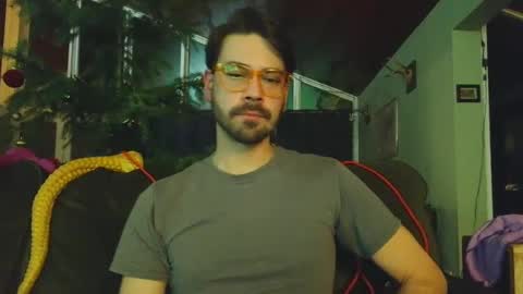 johnrocaroro111 online show from December 6, 4:03 am