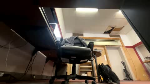 johnsthebomb online show from February 18, 4:27 pm